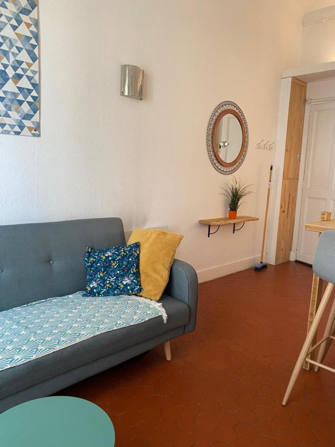 #t2 Intra-muros Appartement Avignon