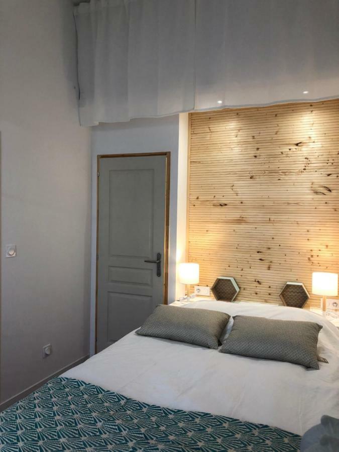 #t2 Intra-muros Appartement *